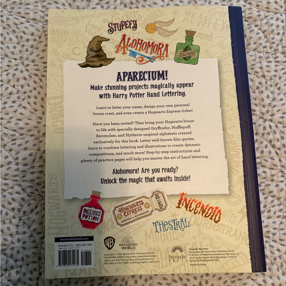 Harry Potter Hand Lettering Book - Picture 2 of 2